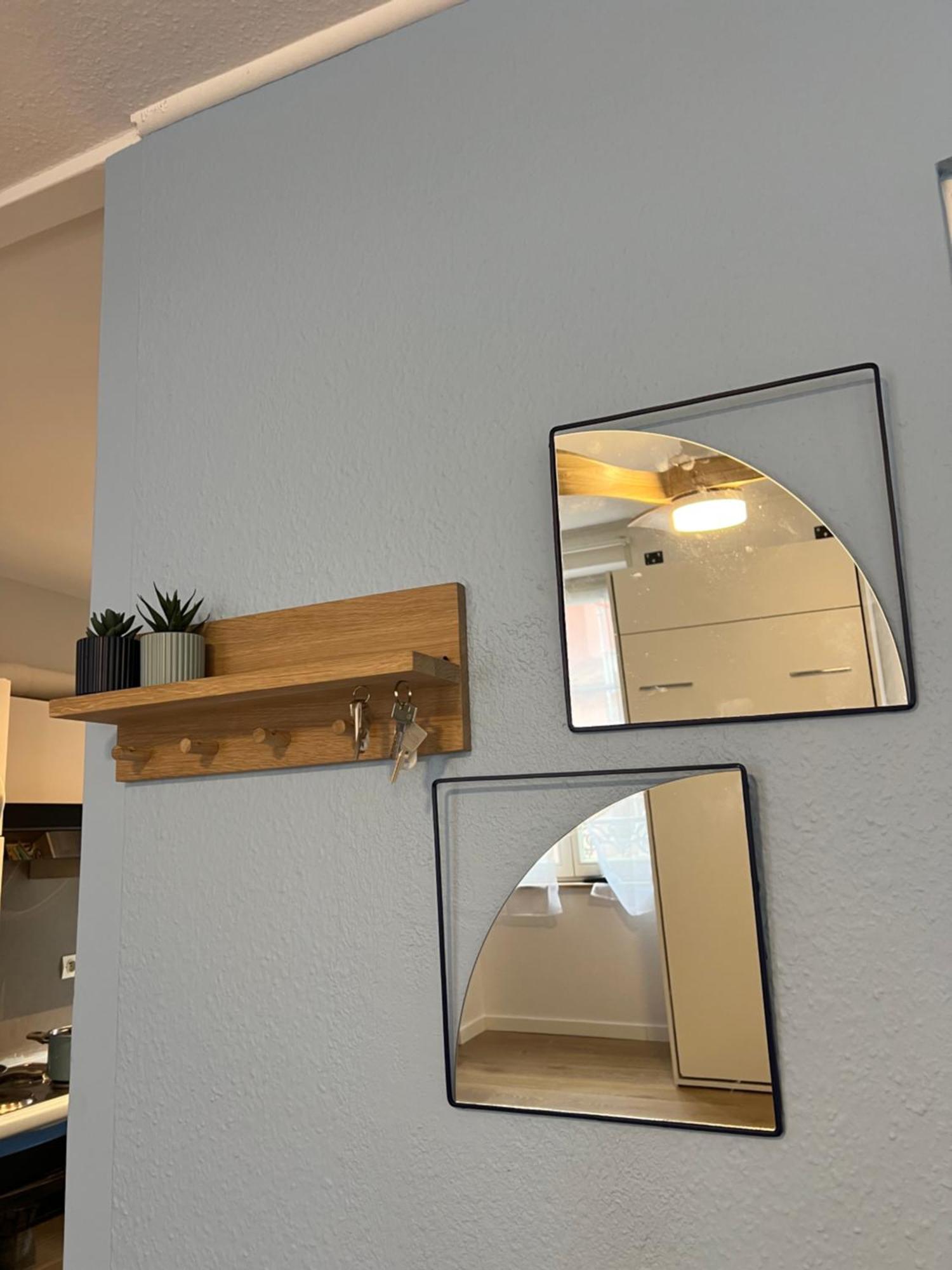 Apartment Soon - Wood *